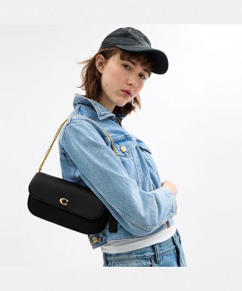 直営店ラッピング【COACH】ブルック フラップ チェーン バッグ ブルック フラップ チェーン バッグ（ショルダーバッグ）｜COACH