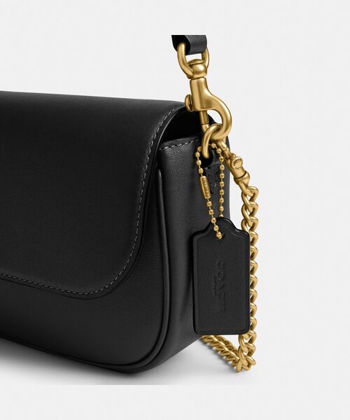 直営店ラッピング【COACH】ブルック フラップ チェーン バッグ ブルック フラップ チェーン バッグ（ショルダーバッグ）｜COACH