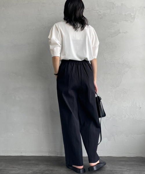 mizuiroind（ミズイロインド）の「[mizuiro ind/ミズイロインド] ドレープスリーブ 5分丈Tシャツ（Tシャツ/カットソー・レディース・ダークグレー/オフホワイト/ブラック・F）」の8枚目の写真