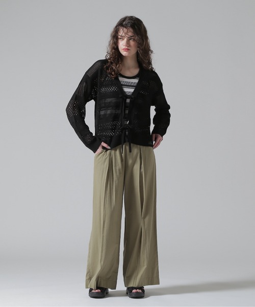 AVIREX(アヴィレックス)の「《直営店限定》MACRAME RIBBON KNIT CARDIGAN/マクラメリボンニットカーディガン(カーディガン/ボレロ・レディース・ブラック/オフホワイト/ブラウン・F)」の19枚目の写真