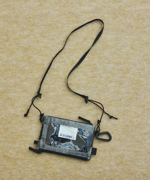 A SCENE(エーシーン)の「A SCENE/エーシーン Dock in pouch with Dyneema ドックイン ポーチ ウィズ ダイニーマ(ショルダーバッグ・メンズ・ホワイト/ブラック・ONE SIZE)」の3枚目の写真
