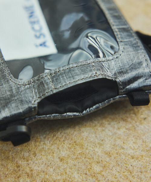 A SCENE(エーシーン)の「A SCENE/エーシーン Dock in pouch with Dyneema ドックイン ポーチ ウィズ ダイニーマ(ショルダーバッグ・メンズ・ホワイト/ブラック・ONE SIZE)」の20枚目の写真