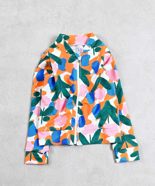 Ocean&Ground(オーシャン&グラウンド)の「【UVカット】GIRL’SソウガラZIPラッシュガード(ラッシュガード・キッズ・オレンジ/マルチ/ストライプ/ブラック・120/80/130/140/90/100/110)」の2枚目の写真