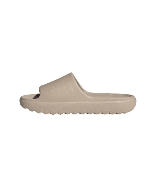 adidas(アディダス)の「アディダス adidas アディレッタ Lumia サンダル(サンダル・レディース・ベージュ・22.5cm/23.5cm/24.5cm/25.5cm)」の3枚目の写真