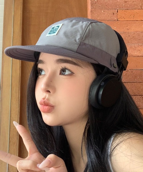 Vipoa（ヴィポア）の「アメリカンストリートビルキャップ（キャップ・レディース・グレー/イエロー・FREE）」の3枚目の写真