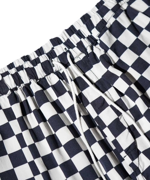SUNNY  SPORTS（サニースポーツ）の「SN PRINTED BAGGY SHORTS（その他パンツ・メンズ・ホワイト/ブラック・M/L）」の4枚目の写真