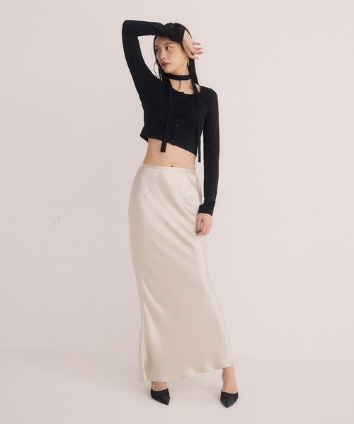 EIMY ISTOIRE(エイミーイストワール)の「チョーカー付きカットトップス(Tシャツ/カットソー・レディース・ブラック/レッド・F)」の6枚目の写真