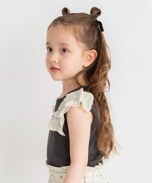 BRANSHES（ブランシェス）の「【プチプラ】肩フリルタンクトップ（タンクトップ・キッズ・オフホワイト/チャコールグレー/ラベンダー/カラフル・150/130/140/110/80/90/120/100）」の17枚目の写真