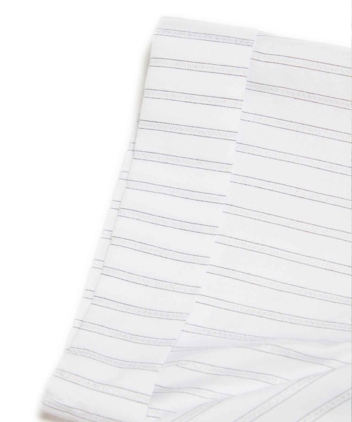 MM6 Maison Margiela（ｴﾑｴﾑｼｯｸｽ ﾒｿﾞﾝ ﾏﾙｼﾞｪﾗ）の「MM6 Maison Margiela(エムエムシックス メゾン マルジェラ)Kids & Junior シャツ（シャツ/ブラウス・キッズ・ホワイト・16Y/14Y）」の6枚目の写真