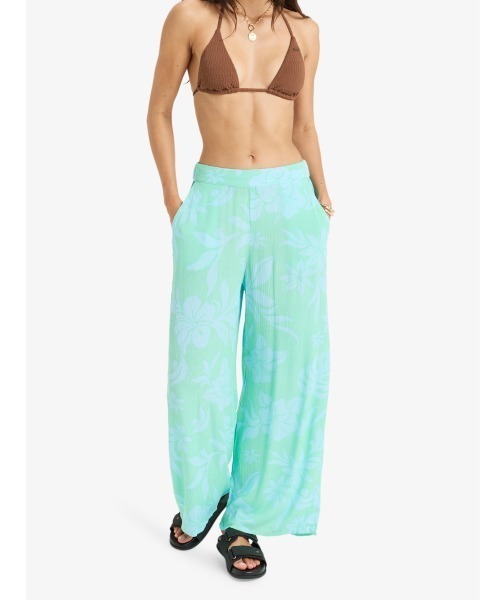 ROXY(ロキシー)の「MIDNIGHT AVENUE CRIN /ロキシーウエストゴム花柄シワ加工ワイドパンツ(その他パンツ・レディース・カモフラージュ・X-SMALL/SMALL)」の6枚目の写真