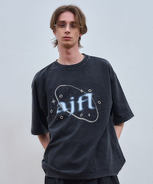 ajouter flow(アジューテフロー)の「【ajouter flow】rhinestone universe T-shirt(Tシャツ/カットソー・メンズ・ホワイト/ブラック・MEDIUM/LARGE)」の1枚目の写真