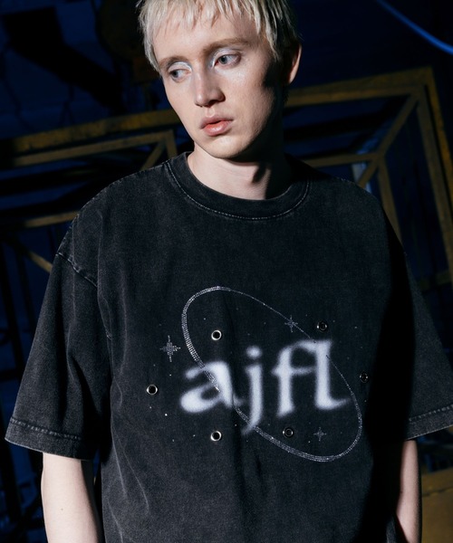 ajouter flow(アジューテフロー)の「【ajouter flow】rhinestone universe T-shirt(Tシャツ/カットソー・メンズ・ホワイト/ブラック・MEDIUM/LARGE)」の17枚目の写真