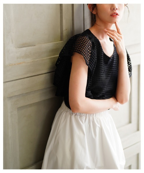 Sawa a la mode(サワアラモード)の「メッシュフリルスリーブトップス(Tシャツ/カットソー・レディース・ホワイト/ブラック・FREE)」の6枚目の写真