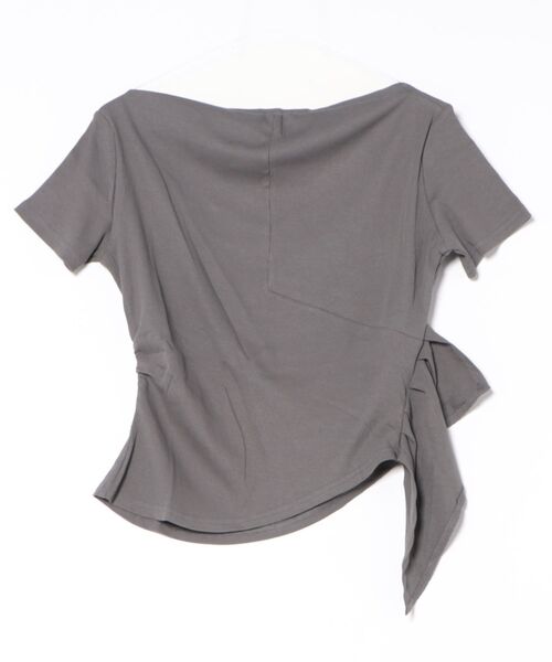 L LABEL（エルラベル）の「アシンメトリーオフショルトップ（Tシャツ/カットソー・レディース・チャコールグレー/グレー/ホワイト/ブラック・FREE）」の12枚目の写真