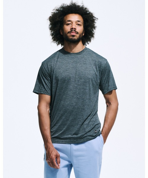 F.C.Real Bristol（エフシーレアルブリストル）の「TECH DRY 3PACK TEE（Tシャツ/カットソー・メンズ・マルチ・SMALL/MEDIUM/LARGE/X-LARGE/XX-LARGE）」の2枚目の写真