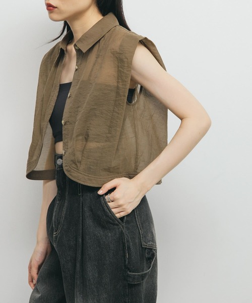 KBF - 【未使用】KBF ショルダータックテーラーシャツ セール】ショルダータックコンパクトシャツ（シャツ/ブラウス