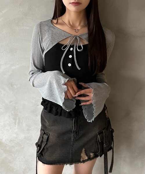 apres jour mignon（アプレジュールミニョン）の「レイヤードトップス【ZOZOTOWN限定アイテム】（Tシャツ/カットソー・レディース・グレー/レッド/ブラック/ブラック系その他・フリー）」の5枚目の写真