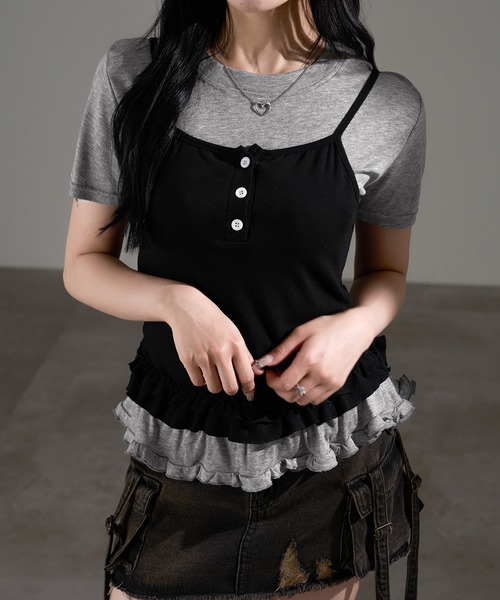 apres jour mignon（アプレジュールミニョン）の「レイヤードトップス【ZOZOTOWN限定アイテム】（Tシャツ/カットソー・レディース・グレー/レッド/ブラック/ブラック系その他・フリー）」の7枚目の写真