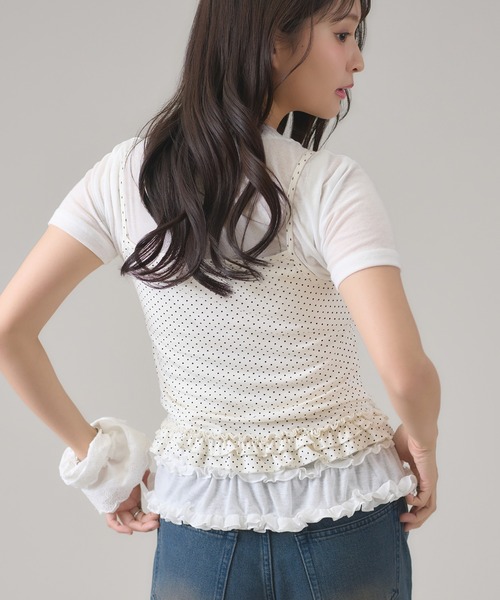 apres jour mignon(アプレジュールミニョン)の「フリルレイヤードトップス(Tシャツ/カットソー・レディース・グレー/レッド/ブラック/ブラック系その他/ネイビー/アイボリー・フリー)」の16枚目の写真