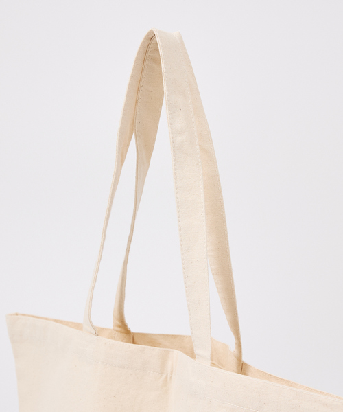 AMERICANA(アメリカーナ)の「【Charcoal(チャコール)× Americana(アメリカーナ)】SOUVENIR Tote Bag/スーベニアトートバッグ/ユニセックス(トートバッグ・メンズ・アイボリー・フリー)」の4枚目の写真