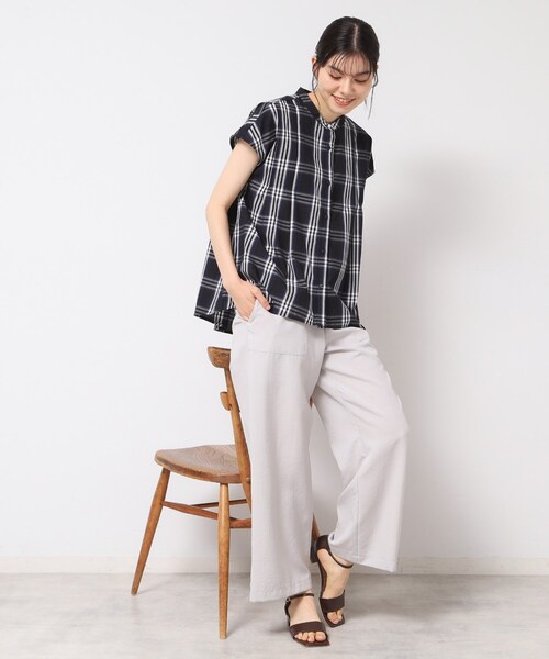 Dessin(デッサン)の「◆【洗える】フレンチスリーブフレアーブラウス(XS~L)(シャツ/ブラウス・レディース・ホワイト系3/ブルー系その他3/ブルー系その他4・00/01/02/03)」の6枚目の写真