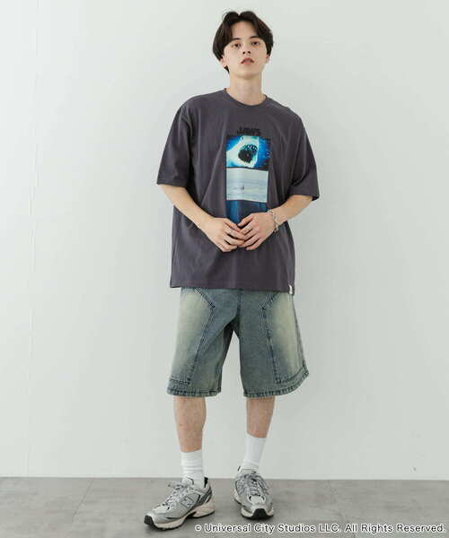 SENSE OF PLACE by URBAN RESEARCH（センスオブプレイスバイアーバンリサーチ）の「『別注』SENSE OF PLACE×JAWS　プリントT-SHIRTS/A（Tシャツ/カットソー・メンズ・ライトブルー/チャコールグレー/ホワイト・MEDIUM/LARGE）」の15枚目の写真