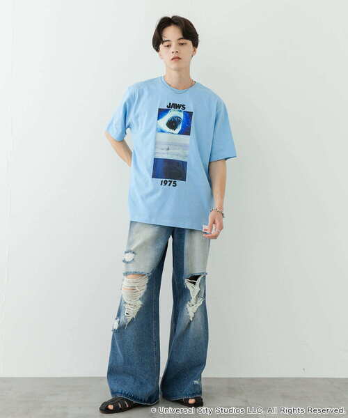 SENSE OF PLACE by URBAN RESEARCH（センスオブプレイスバイアーバンリサーチ）の「『別注』SENSE OF PLACE×JAWS　プリントT-SHIRTS/A（Tシャツ/カットソー・メンズ・ライトブルー/チャコールグレー/ホワイト・MEDIUM/LARGE）」の12枚目の写真
