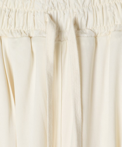 PAGEBOY（ページボーイ）の「リーフジャガードパンツ【セットアップ対応】（その他パンツ・レディース・ブラック/オフホワイト・FREE）」の4枚目の写真