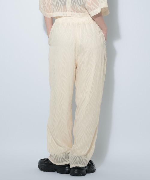 PAGEBOY（ページボーイ）の「リーフジャガードパンツ【セットアップ対応】（その他パンツ・レディース・ブラック/オフホワイト・FREE）」の20枚目の写真