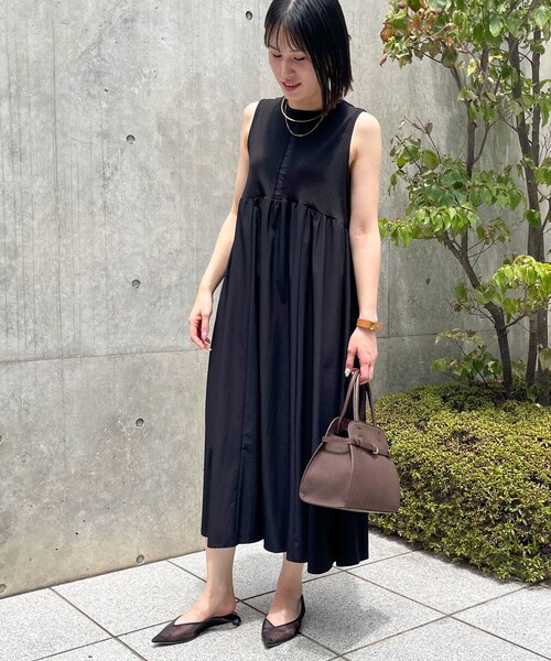 MICO COULIER（ミコクリエ）の「リブメランジカットソー異素材ワンピース（ワンピース・レディース・ブラック/ネイビー・38）」の6枚目の写真