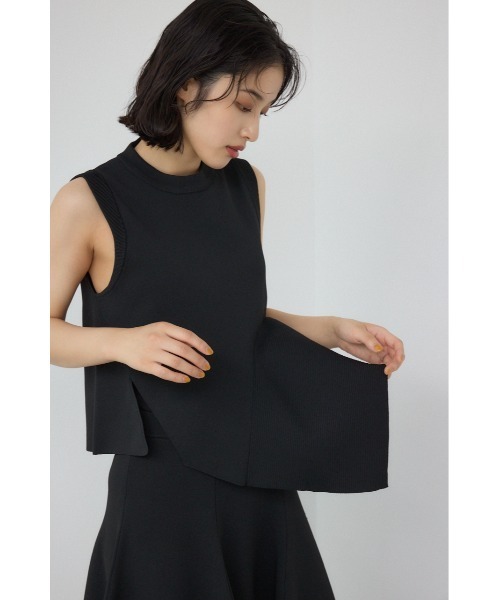 PLUS（プラス）の「【PLUS】イレヘムドレープニットベスト（ベスト・レディース・ブラック/ブラック系その他/グレー系その他・SMALL/MEDIUM）」の5枚目の写真