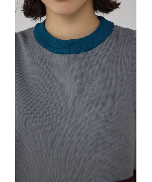 PLUS（プラス）の「【PLUS】イレヘムドレープニットベスト（ベスト・レディース・ブラック/ブラック系その他/グレー系その他・SMALL/MEDIUM）」の22枚目の写真