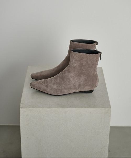 THE YOn(ザヨン)の「フェイクスウェードショートブーツ(ブーツ・レディース・セージグリーン/ブラック/グレイッシュベージュ/ワイン・37/38/39)」の21枚目の写真