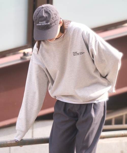 flaner（フラネ）の「Loose logo embroidery sweat / ルーズロゴ刺繍スウェット（スウェット・レディース・グレー/ネイビー・MEDIUM/LARGE）」の15枚目の写真