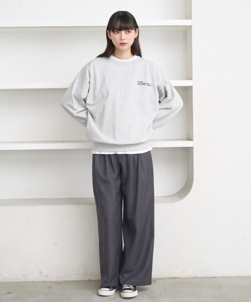 flaner（フラネ）の「Loose logo embroidery sweat / ルーズロゴ刺繍スウェット（スウェット・レディース・グレー/ネイビー・MEDIUM/LARGE）」の8枚目の写真