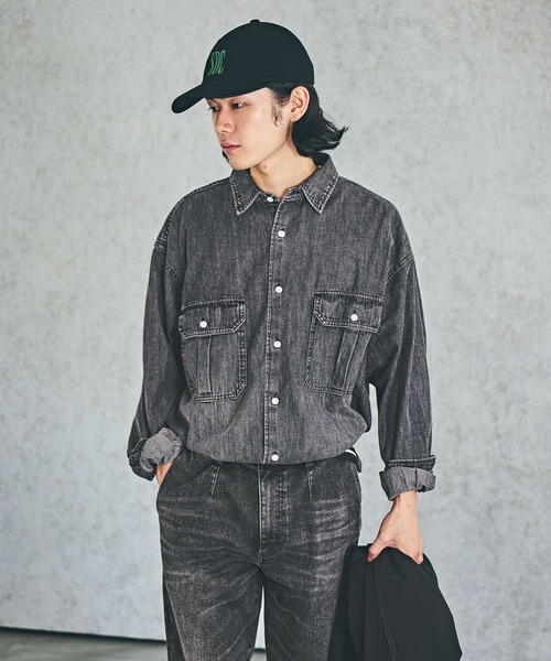 BAYFLOW（ベイフロー）の「ライトデニムシャツ（シャツ/ブラウス・メンズ・ブラック/ライトブルー/ダークブルー・MEDIUM/LARGE）」の2枚目の写真