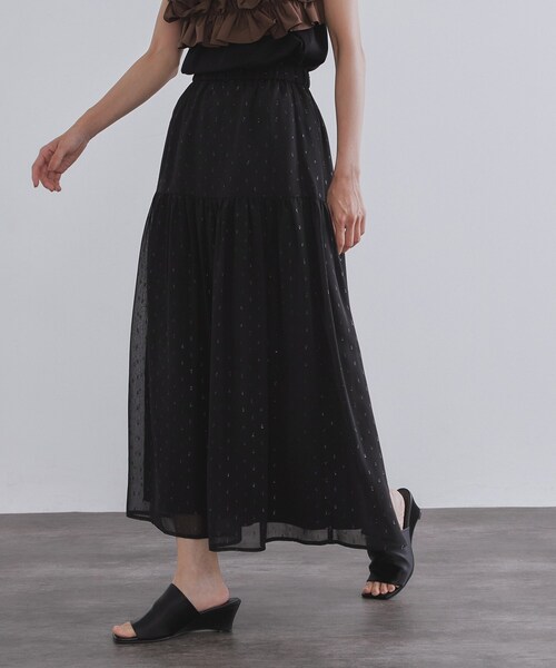 OPAQUE.CLIP（オペークドットクリップ）の「ラメドットイージーティアードスカート【洗濯機洗い可】（スカート・レディース・ブラック/ブルー系その他・36/38）」の3枚目の写真