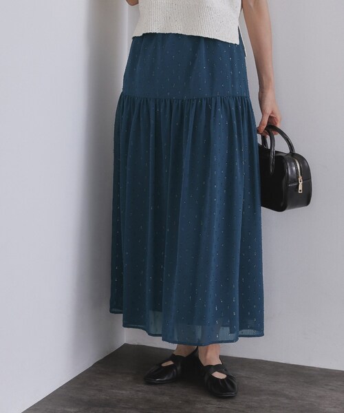 OPAQUE.CLIP（オペークドットクリップ）の「ラメドットイージーティアードスカート【洗濯機洗い可】（スカート・レディース・ブラック/ブルー系その他・36/38）」の7枚目の写真