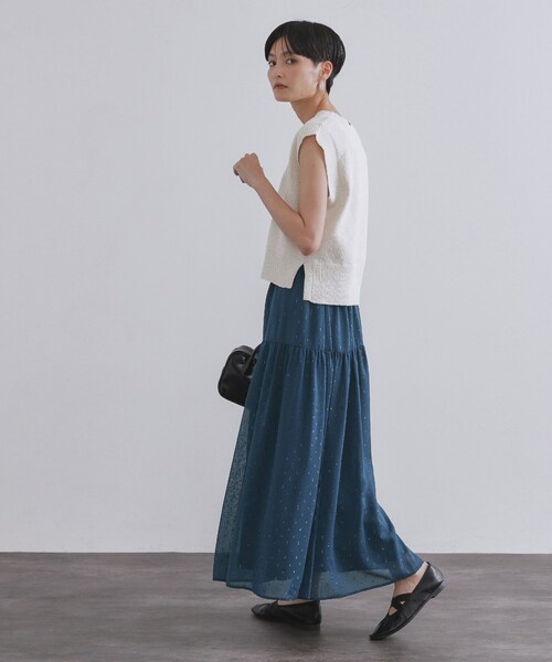 OPAQUE.CLIP（オペークドットクリップ）の「ラメドットイージーティアードスカート【洗濯機洗い可】（スカート・レディース・ブラック/ブルー系その他・36/38）」の9枚目の写真