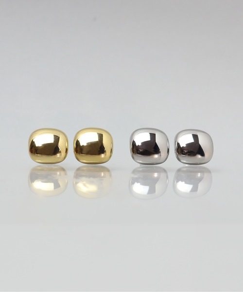 ieLS(イエルズ)の「金属アレルギー対応「ieLS」ステンレス スクエアポストピアス(ピアス(両耳用)・レディース・ゴールド/シルバー・ONE SIZE)」の1枚目の写真
