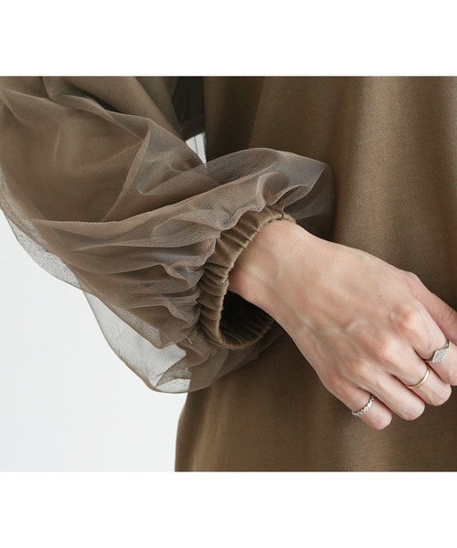 reca（レカ）の「チュールボリューム袖カットソー（Tシャツ/カットソー・レディース・オフホワイト/ブラック/ブラウン/ピンク・M-L）」の10枚目の写真