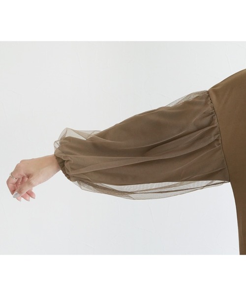 reca（レカ）の「チュールボリューム袖カットソー（Tシャツ/カットソー・レディース・オフホワイト/ブラック/ブラウン/ピンク・M-L）」の12枚目の写真