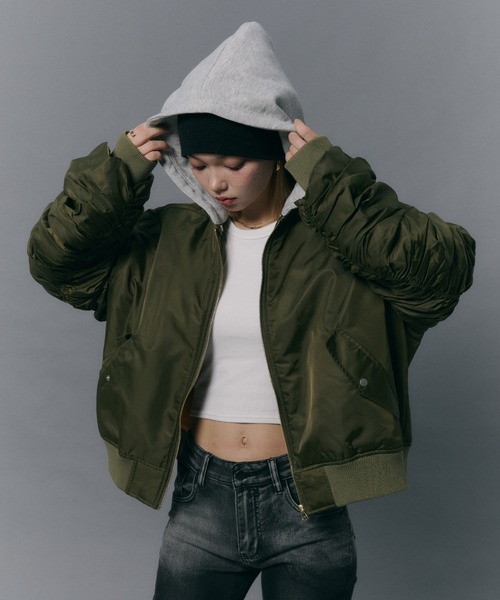 JUST A NOON(ジャストアヌーン)の「2wayフード付きMA-1(MA-1・レディース・カーキ/ブラック・FREE)」の3枚目の写真