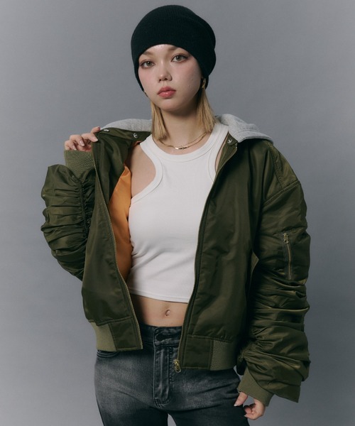JUST A NOON(ジャストアヌーン)の「2wayフード付きMA-1(MA-1・レディース・カーキ/ブラック・FREE)」の21枚目の写真