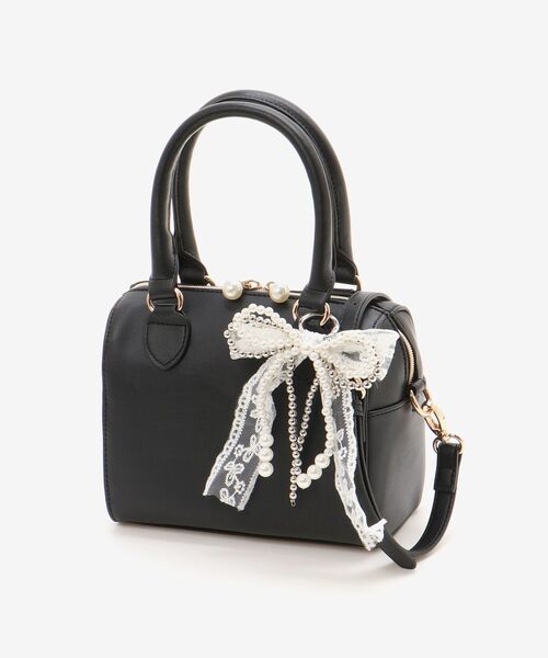 MAJESTIC LEGON（マジェスティックレゴン）の「チャーム付きミニボストンバッグ（ボストンバッグ・レディース・ブラック系その他/ブラック・FREE）」の16枚目の写真