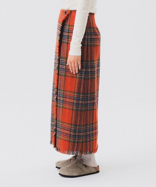 BEAMS BOY(ビームスボーイ)の「【2/5再値下げ】ハリスツイード フリンジ スカート(スカート・レディース・オレンジ/イエロー・1/2)」の3枚目の写真