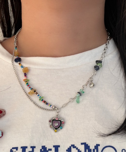 kutir（クティール）の「kutirlune／アソートマルチハートネックレス（ネックレス・レディース・ブラック/マルチ・FREE）」の2枚目の写真