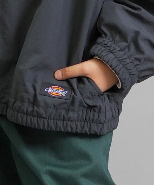 Dickies(ディッキーズ)の「【ムラサキスポーツ限定】Dickies/ディッキーズ DK ナイロントラックジャケット キッズ ジャケット 253K10M201(ナイロンジャケット・キッズ・ブラック/カーキ/チャコール・130cm/140cm/150cm/160cm)」の21枚目の写真