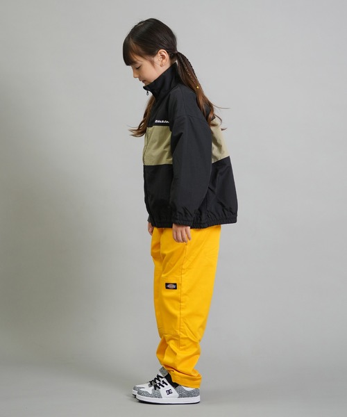 Dickies(ディッキーズ)の「【ムラサキスポーツ限定】Dickies/ディッキーズ DK ナイロントラックジャケット キッズ ジャケット 253K10M201(ナイロンジャケット・キッズ・ブラック/カーキ/チャコール・130cm/140cm/150cm/160cm)」の8枚目の写真
