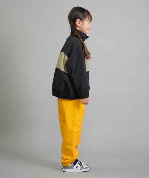 Dickies(ディッキーズ)の「【ムラサキスポーツ限定】Dickies/ディッキーズ DK ナイロントラックジャケット キッズ ジャケット 253K10M201(ナイロンジャケット・キッズ・ブラック/カーキ/チャコール・130cm/140cm/150cm/160cm)」の9枚目の写真